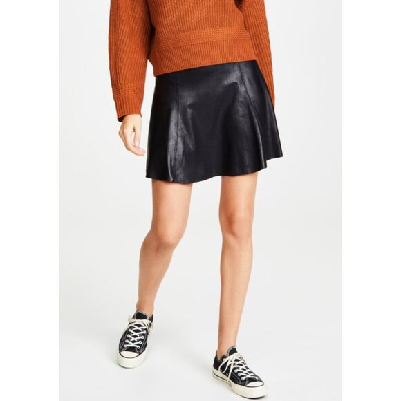 Spanx Faux Leather Flouncy Skirt Very Black Skater Shiny Edgy A-Line Circle Mini - Picture 8 of 12
